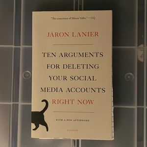 Book - Social Media